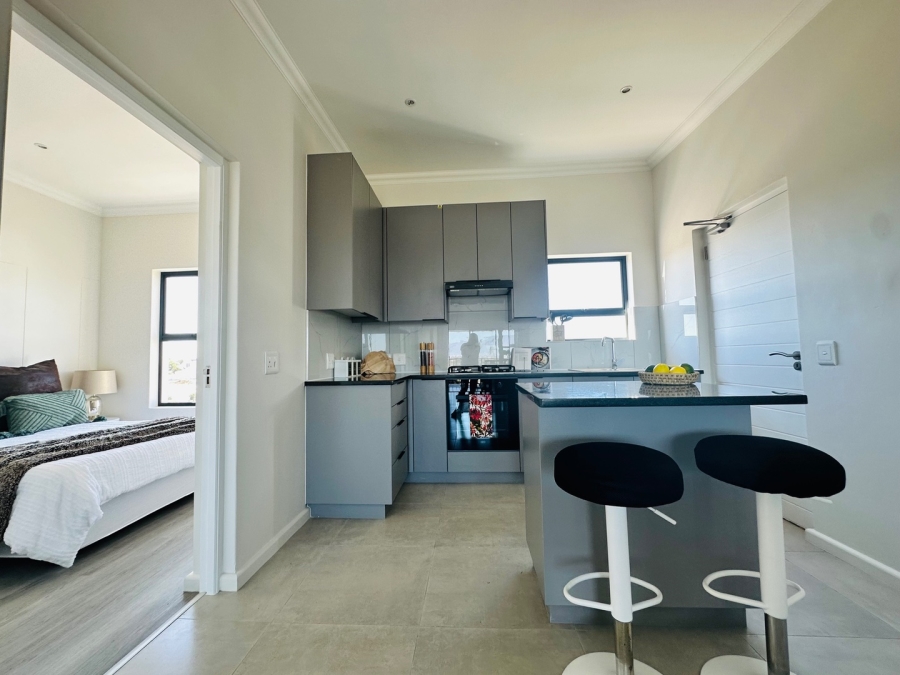 2 Bedroom Property for Sale in Flamingo Vlei Western Cape